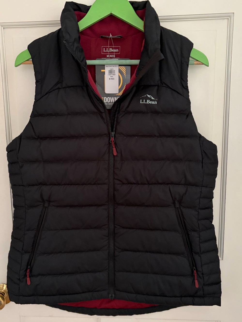 LL Bean Medium Women’s Bean’s Down Down Tex Vest Black w/Berry Plush Lining NWT